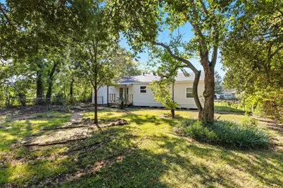 340 Warner, Bridge City, TX 77611 - Photo 3