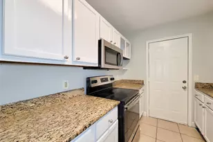 3005 La Estancia Ln, Houston, TX 77093 - Photo 9