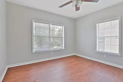 5007 Polk Street, Houston, TX 77023 - Photo 9
