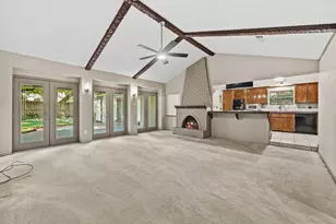 1110 Cheshire Ln, Houston, TX 77018 - Photo 5