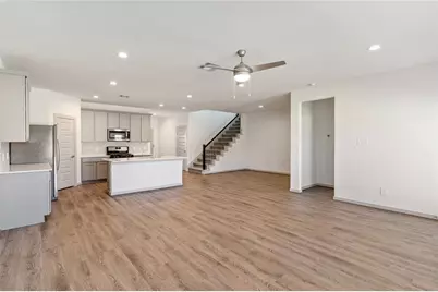 29318 Hoelzen Hollow Drive, Katy, TX 77494 - Photo 9