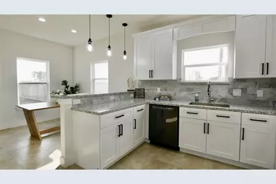 1189 County Road 5100, Cleveland, TX 77327 - Photo 15