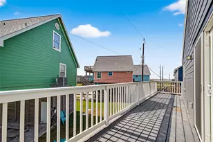 1926 Bluewater Hwy, Surfside Beach, TX 77541 - Photo 45