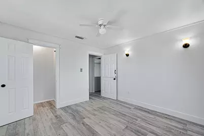 1926 Blue Water Highway, Surfside Beach, TX 77541 - Photo 37