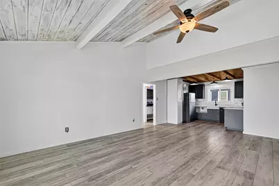 1926 Blue Water Highway, Surfside Beach, TX 77541 - Photo 15