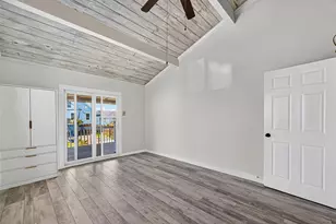 1926 Bluewater Hwy, Surfside Beach, TX 77541 - Photo 21