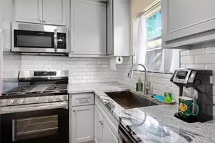 201 E Oak St, Deer Park, TX 77536 - Photo 9