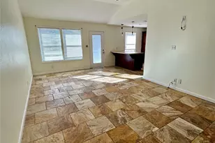 5142 37th St, Dickinson, TX 77539 - Photo 3