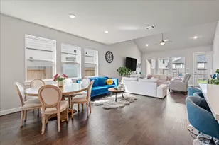 9211 Fenton Oaks Dr, Cypress, TX 77433 - Photo 13