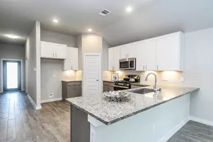 3234 Dawn Redwood Ln, Katy, TX 77449 - Photo 9