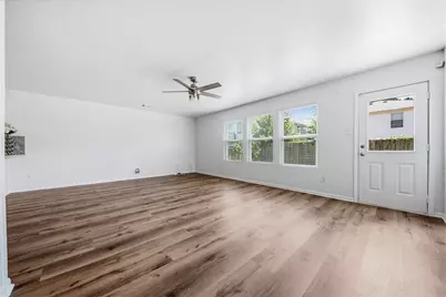 16763 N Gull Drive, Conroe, TX 77385 - Photo 9