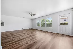 16763 N Gull Dr, Conroe, TX 77385 - Photo 9