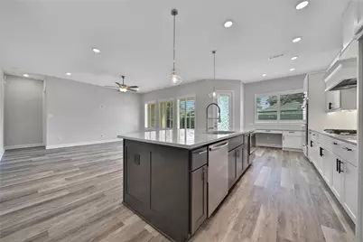 415 Boggy Belt Lane, Conroe, TX 77304 - Photo 15