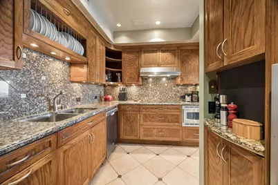 2929 Buffalo Speedway #A1508, Houston, TX 77098 - Photo 15
