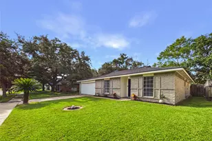 6209 Brookdale Dr, League City, TX 77573 - Photo 1