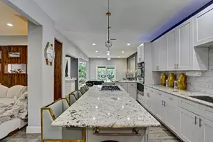 12654 Briar Patch Rd, Houston, TX 77077 - Photo 9