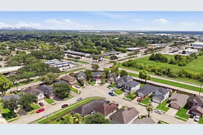 3602 Twisted Brook Drive, Houston, TX 77053 - Photo 29