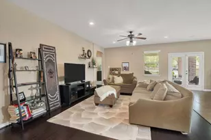 3215 W Trail Dr, Pearland, TX 77584 - Photo 23