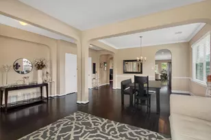 3215 W Trail Dr, Pearland, TX 77584 - Photo 9