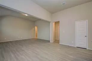 8418 Beacon Bay Cir, Baytown, TX 77523 - Photo 17