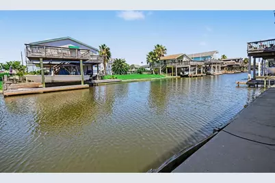 4417 Pelican Road, Galveston, TX 77554 - Photo 9