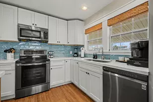 4417 Pelican Rd, Galveston, TX 77554 - Photo 15