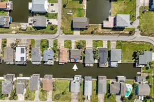 4417 Pelican Rd, Galveston, TX 77554 - Photo 29
