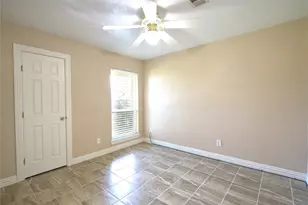 12619 Fern Forest Dr, Houston, TX 77044 - Photo 9