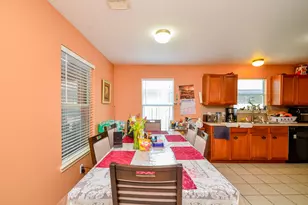 6039 Lark Haven Ln, Houston, TX 77085 - Photo 9