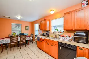 6039 Lark Haven Ln, Houston, TX 77085 - Photo 7