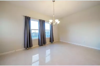 9439 Grand Spark Drive, Rosharon, TX 77583 - Photo 5