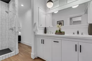 904 Willard St, Houston, TX 77006 - Photo 25