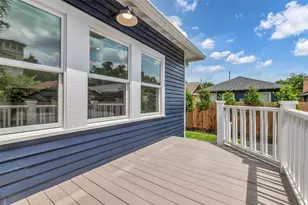 904 Willard St, Houston, TX 77006 - Photo 33
