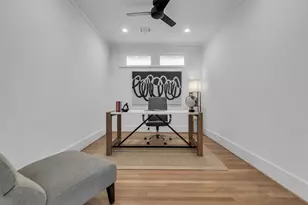 904 Willard St, Houston, TX 77006 - Photo 19