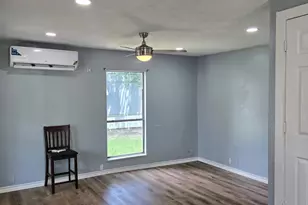 1910 11th St, Galena Park, TX 77547 - Photo 5