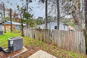 10196 Barberry St, Willis, TX 77318 - Photo 23