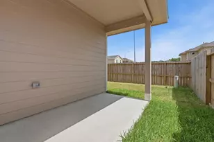 2815 Pne Est Ln, Houston, TX 77014 - Photo 25