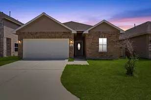 2815 Pne Est Ln, Houston, TX 77014 - Photo 1