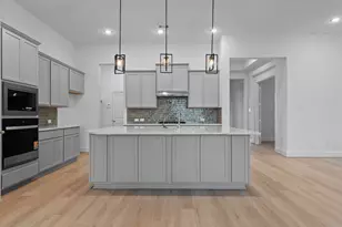 2909 Sellers Island Dr, League City, TX 77573 - Photo 3