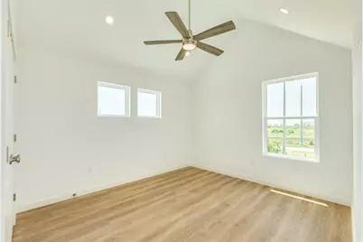 3611 W Jean St, Galveston, TX 77554 - Photo 23