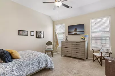 126 S Sawbridge Circle, Spring, TX 77389 - Photo 11