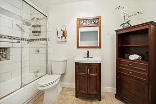 5830 Ludington Dr, Houston, TX 77035 - Photo 31