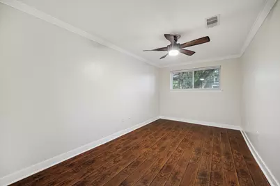 5830 Ludington Drive, Houston, TX 77035 - Photo 15