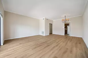 2475 Underwood St, Houston, TX 77030 - Photo 13