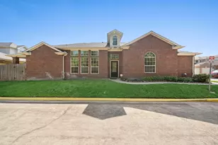 10530 WIllow Park Green, Houston, TX 77070 - Photo 1