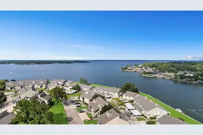 100 April Point Drive S, Conroe, TX 77356 - Photo 27