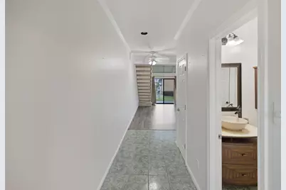 100 April Point Drive S, Conroe, TX 77356 - Photo 21
