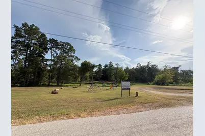 139 Laurel Cove W, Onalaska, TX 77360 - Photo 47