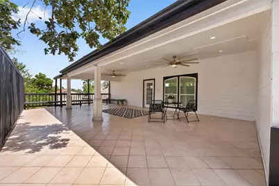 139 Laurel Cove W, Onalaska, TX 77360 - Photo 9