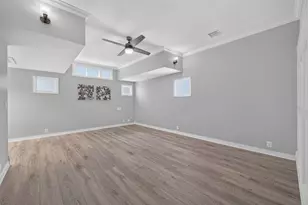 139 Laurel Cove W, Onalaska, TX 77360 - Photo 5